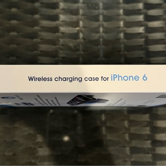NWT Touch Charge iPhone 6 Wireless Charging Case - Picture 6 of 6